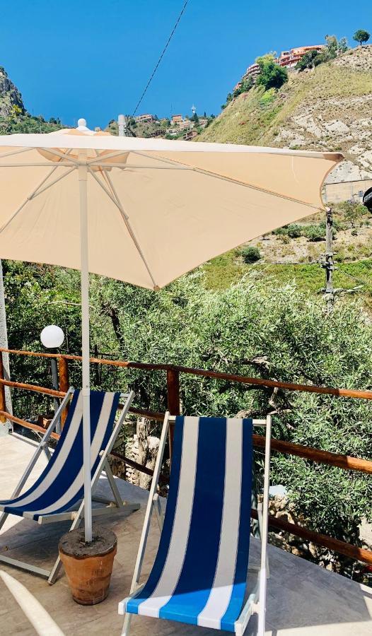 Villetta La Pietra Taormina Buitenkant foto
