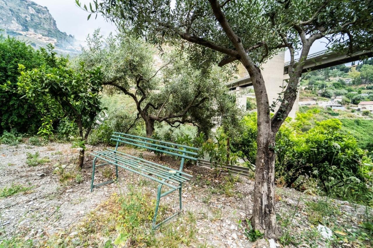 Villetta La Pietra Taormina Buitenkant foto